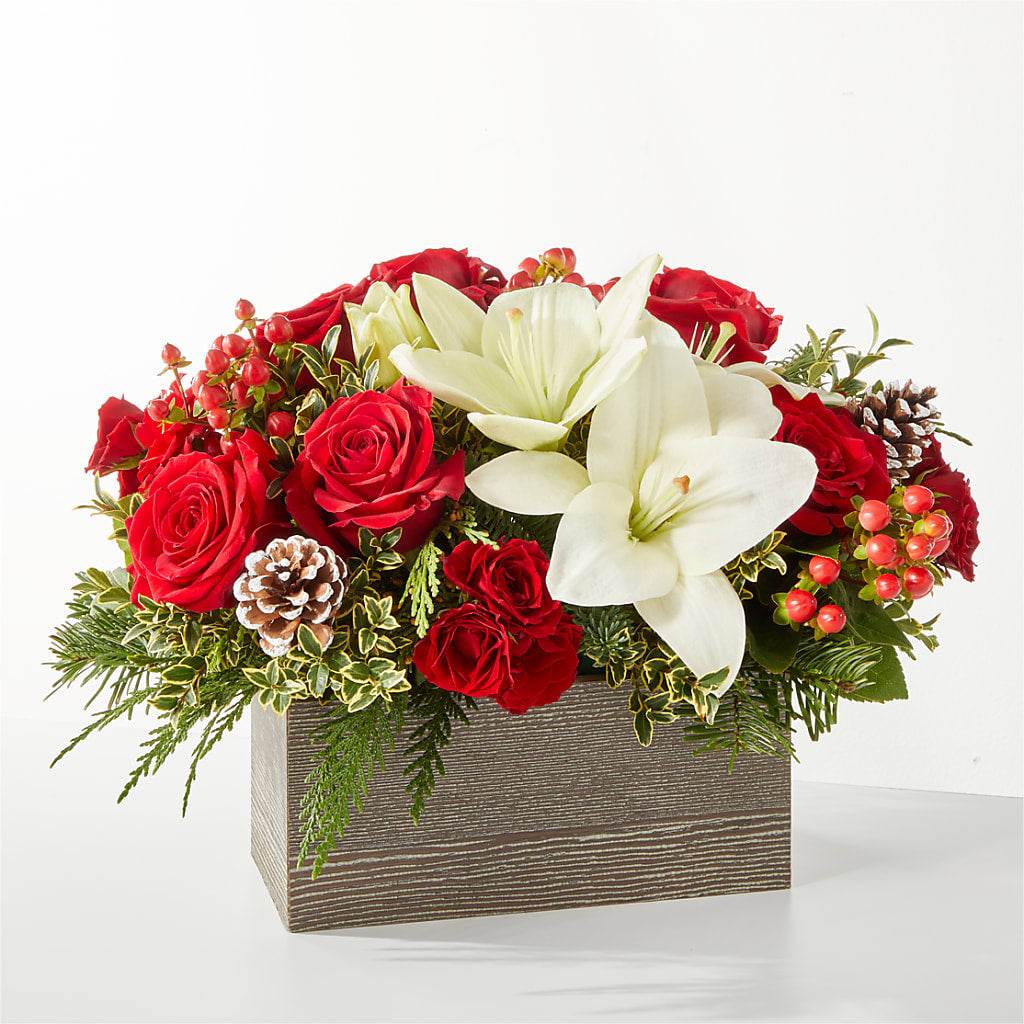 Snowy Wonderland Bouquet – MEME'S FLOWER SHOP LLC, Bay Minette AL