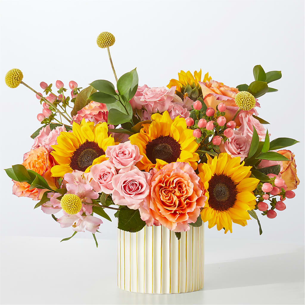 Sun's Out Bouquet – MEME'S FLOWER SHOP LLC, Bay Minette AL