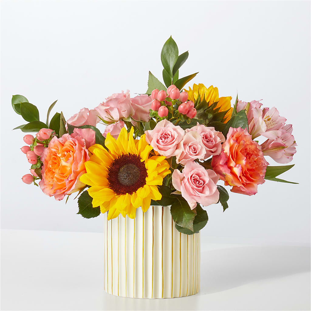 Sun's Out Bouquet – MEME'S FLOWER SHOP LLC, Bay Minette AL