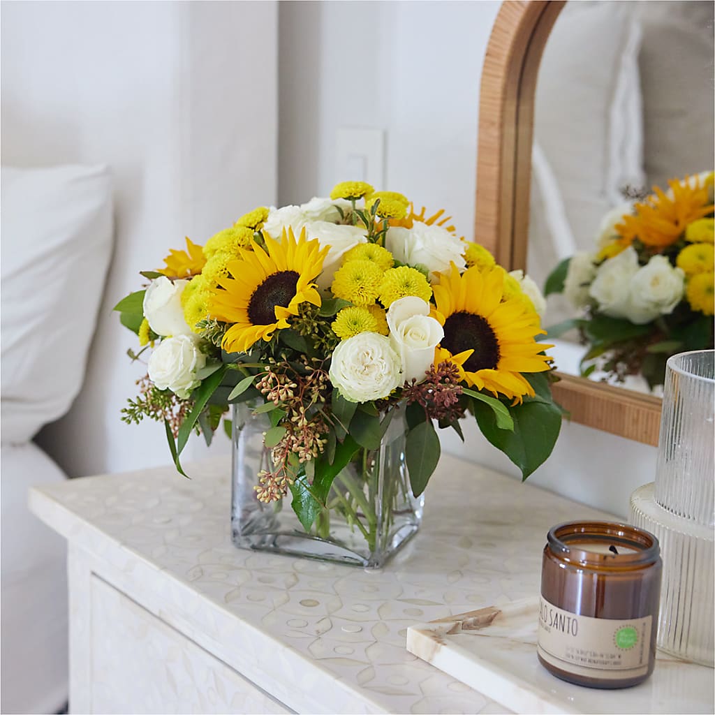 Luminous Morning Bouquet – MEME'S FLOWER SHOP LLC, Bay Minette AL