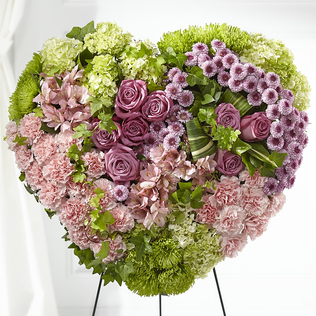 Heartwarming Standing Heart – MEME'S FLOWER SHOP LLC, Bay Minette AL