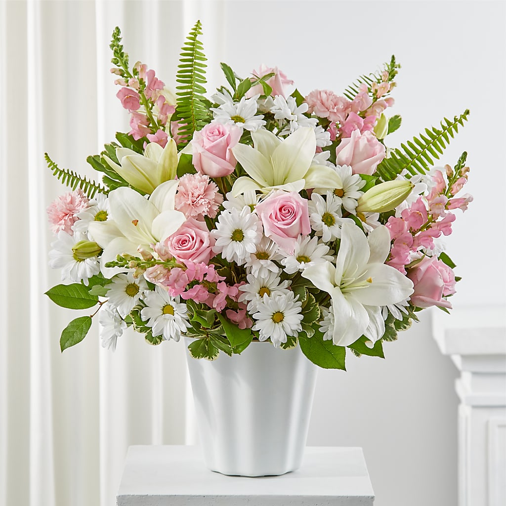 Soft Touch Tabletop Basket – MEME'S FLOWER SHOP LLC, Bay Minette AL