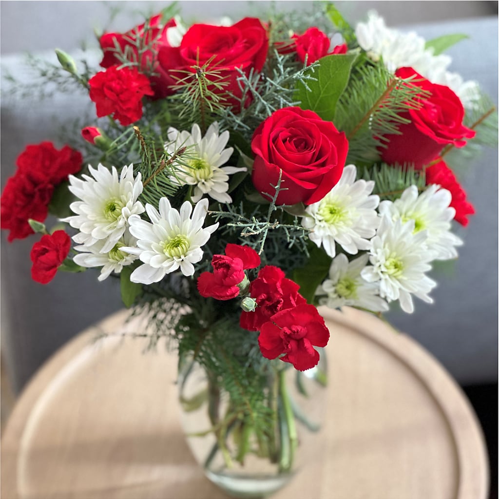Seasonal Magic Bouquet – MEME'S FLOWER SHOP LLC, Bay Minette AL
