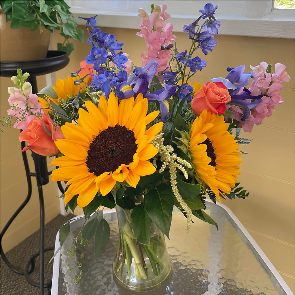 Rays of Life Bouquet – MEME'S FLOWER SHOP LLC, Bay Minette AL