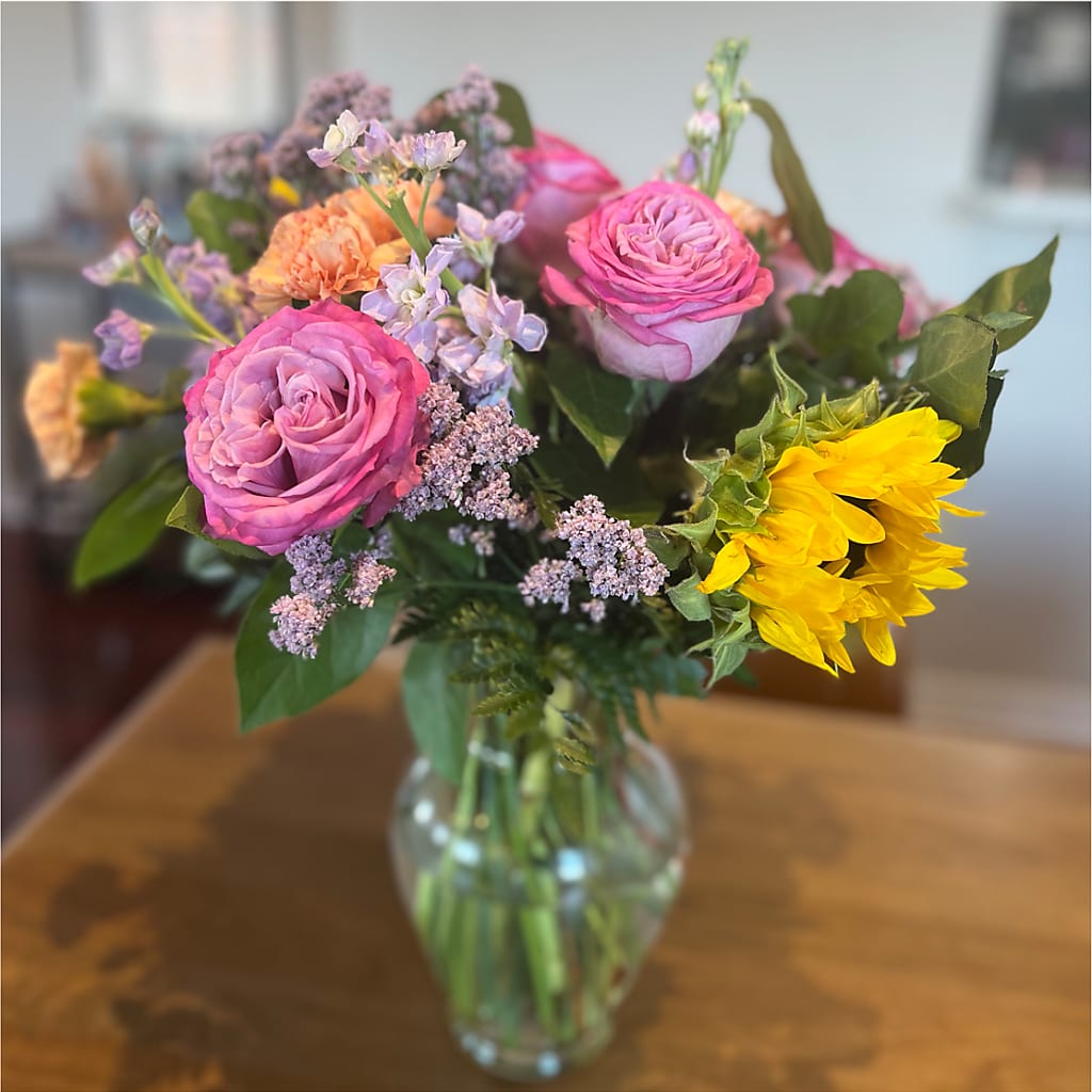 Yellow Brick Road Bouquet – MEME'S FLOWER SHOP LLC, Bay Minette AL
