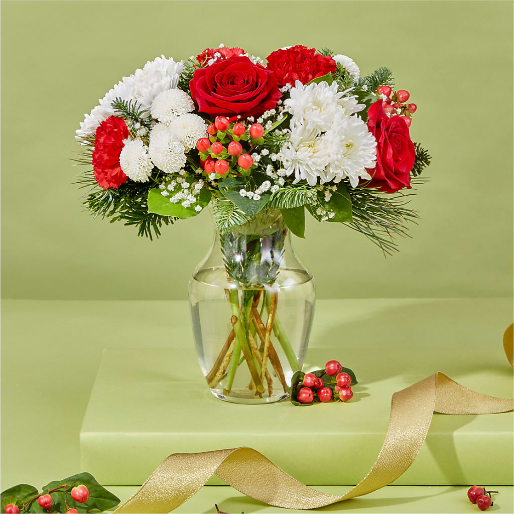 Chance of Flurries Bouquet – MEME'S FLOWER SHOP LLC, Bay Minette AL