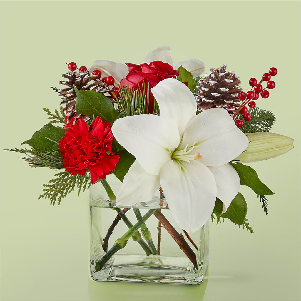 Glistening Icicles Bouquet – MEME'S FLOWER SHOP LLC, Bay Minette AL