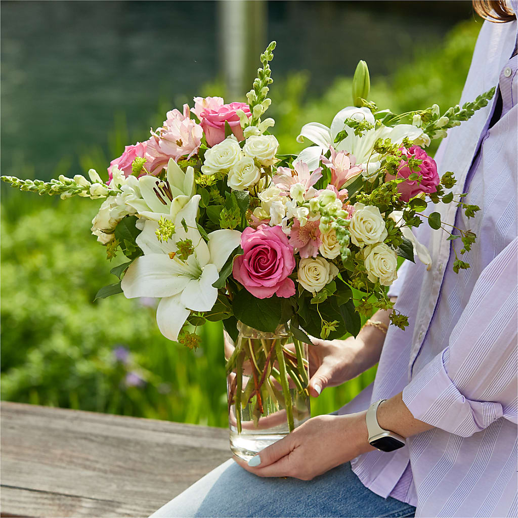 Fondly Bouquet – MEME'S FLOWER SHOP LLC, Bay Minette AL