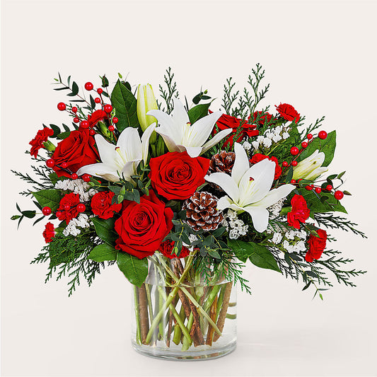 Best in Snow Bouquet – MEME'S FLOWER SHOP LLC, Bay Minette AL